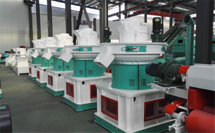 山東顆粒機械生產(chǎn)的鋸末顆粒機立足于客戶、服務于客戶