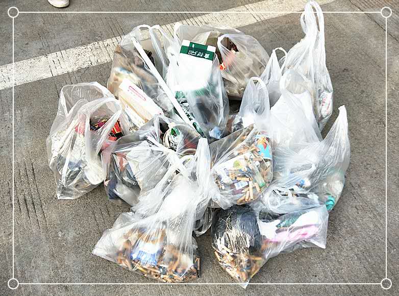 愛護(hù)環(huán)境，隨手公益