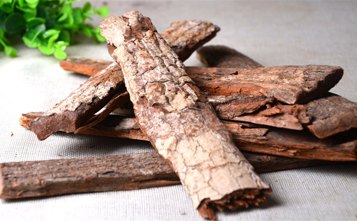 木器廠、板材加工廠、門廠等木材加工企業(yè)木器廠、板材加工廠、門廠等木材加工企業(yè)每天都會(huì)產(chǎn)生大量的刨花每天都會(huì)產(chǎn)生大量的刨花