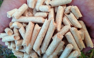 生物質(zhì)為什么要做成顆粒燃料后再燃燒？